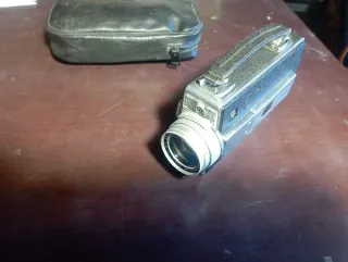 Elmo Super 103T Cámara Super 8.