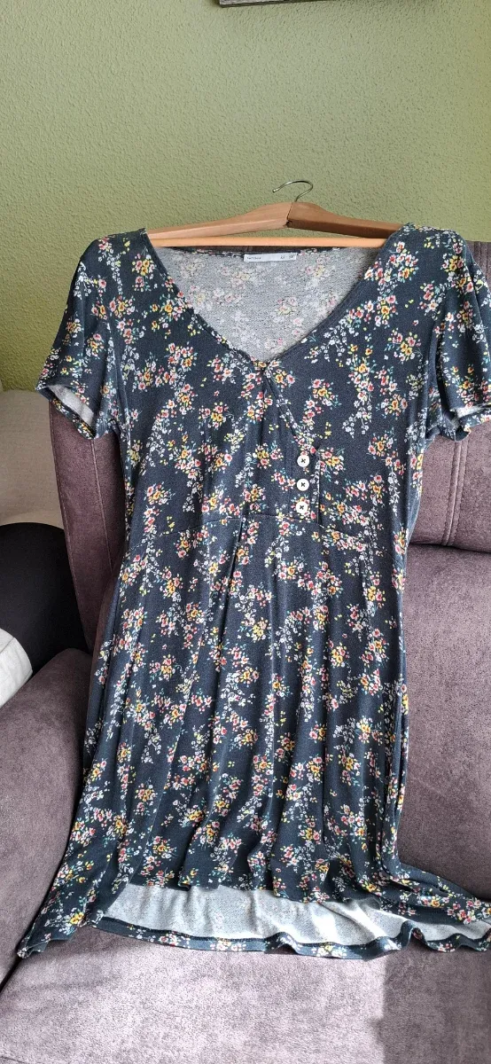 Vestido azul estampado floral