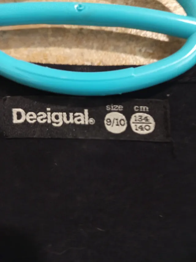 Vestido Desigual Negro Corazones