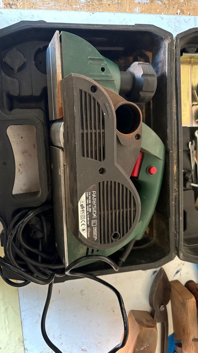 Cepillo eléctrico Parkside