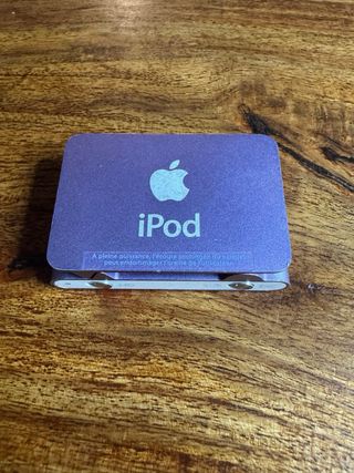 iPod Shuffle Apple Morado