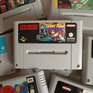 Stunt Race FX para Super Nintendo SNES