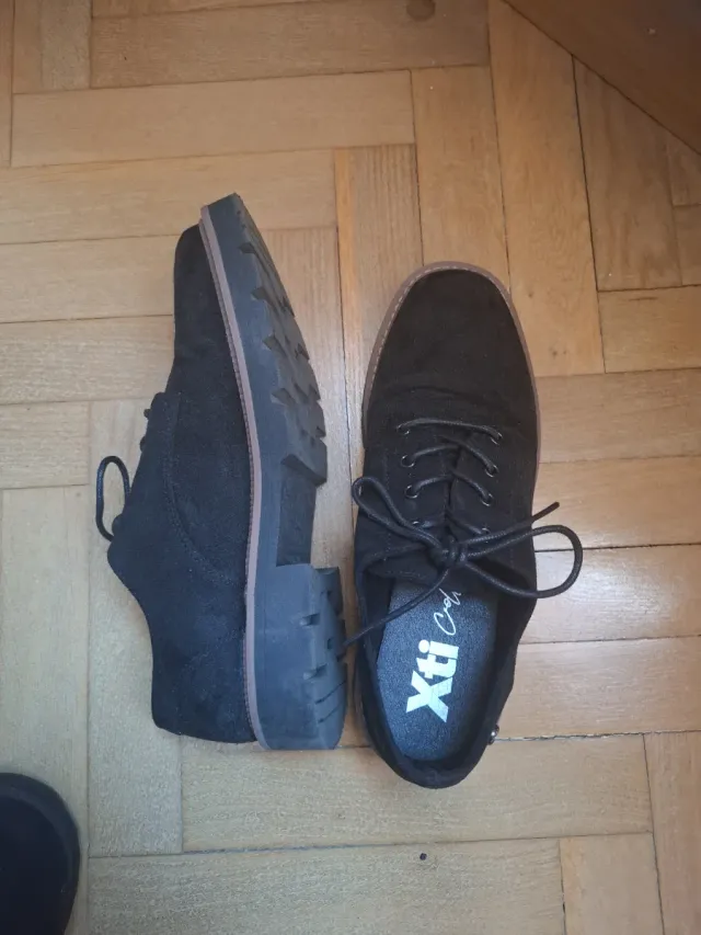 Zapatos mujer XTI negros talla 38