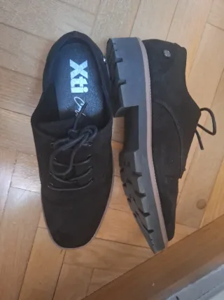 Zapatos mujer XTI negros talla 38