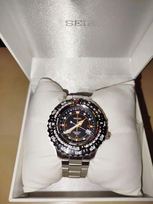 Seiko Kinetic SKA423P1