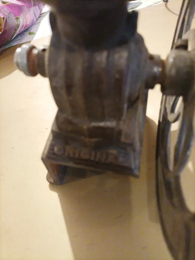 Molinillo de café antiguo ORIGINAL