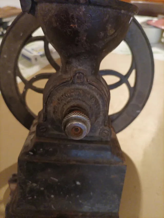 Molinillo de café antiguo ORIGINAL