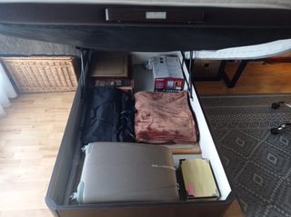 CANAPÉ 170 € + COLCHÓN VISCOELÁSTICA 50 €