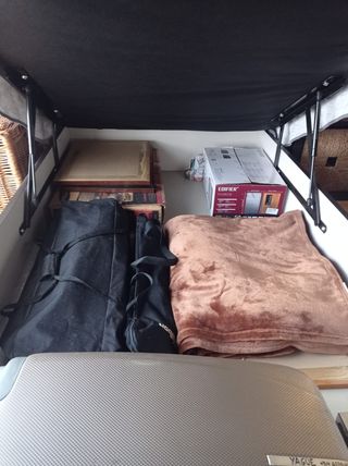 CANAPÉ 170 € + COLCHÓN VISCOELÁSTICA 50 €