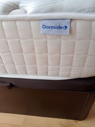 CANAPÉ 170 € + COLCHÓN VISCOELÁSTICA 50 €