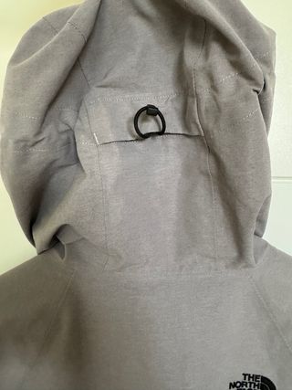 Chubasquero The North Face Mujer Gris