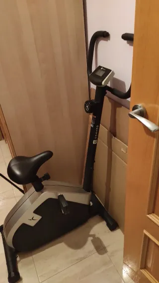 Bicicleta estática como nueva