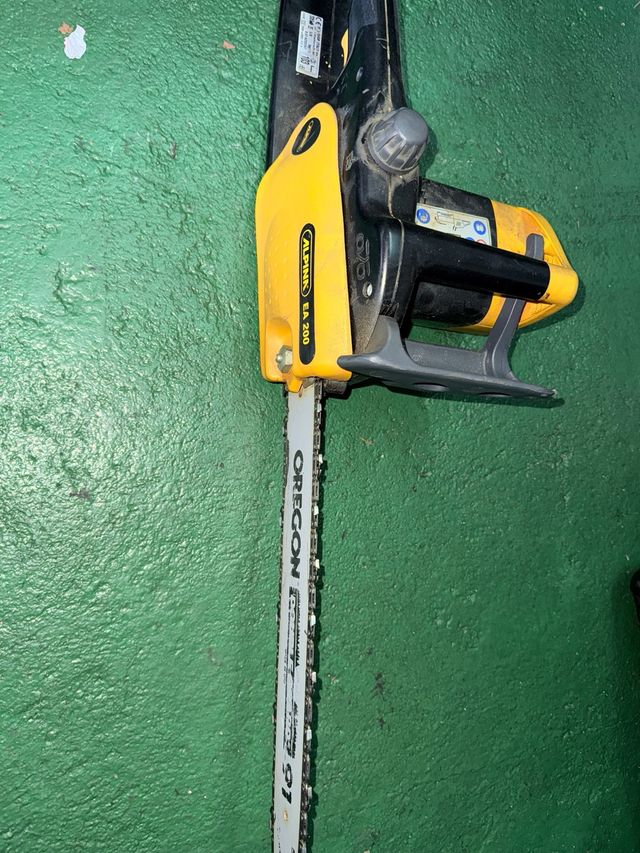 Motosierra Alpina EA200