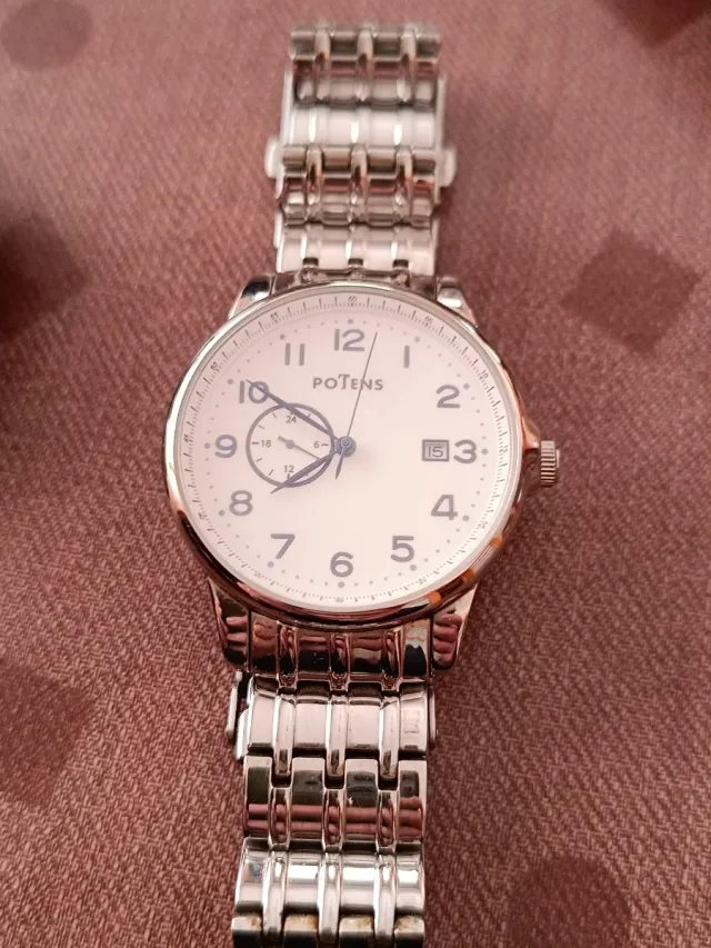 Lote de 8 relojes, se escuchan ofertas