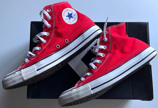 Converse Chuck Taylor Rojas Talla 44.5