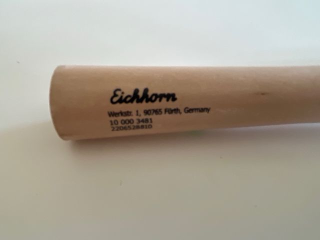 Flauta de madera decorada