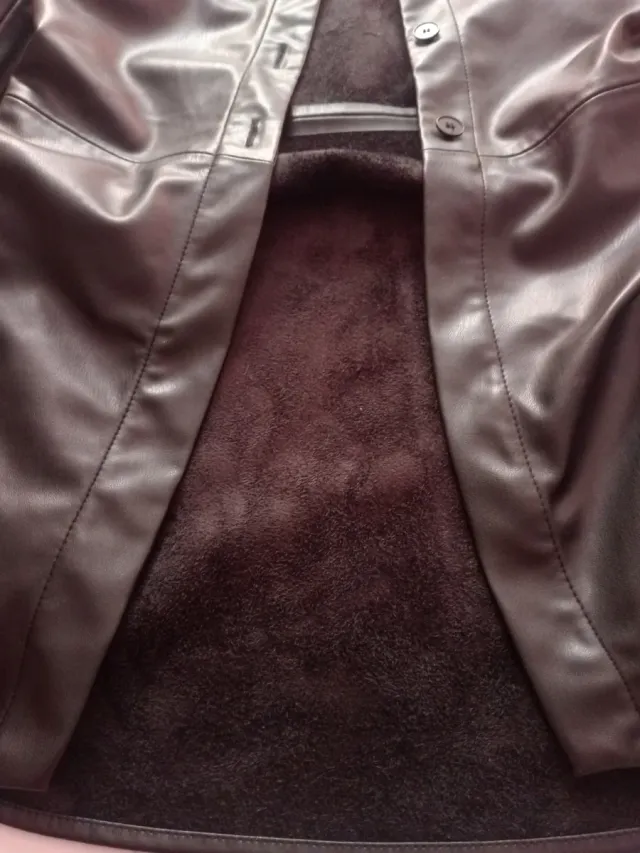 Chaqueta efecto piel mujer con pelito fino dentro