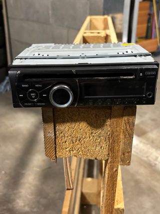 Autoradio Clarion nero