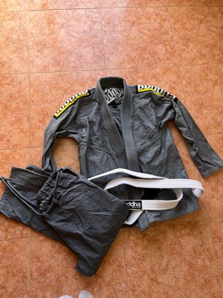 Kimono NUEVO Jiu Jitsu Buddha Gi Gris Talla A1