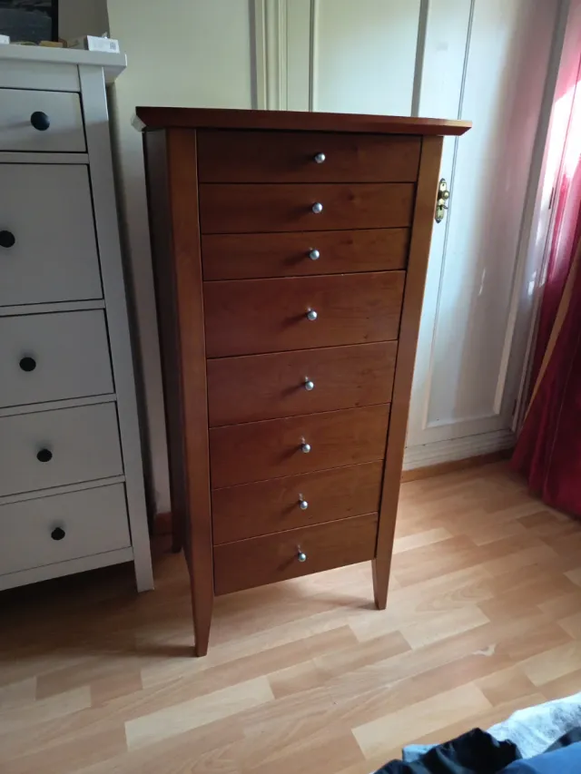 Sinfonier madera oscura 8 cajones