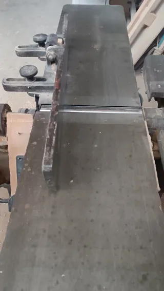 Cepilladora de madera industrial