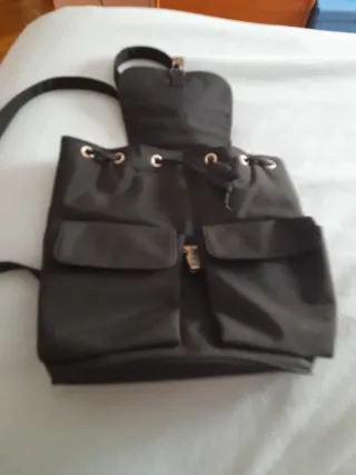 Mochila Negra.