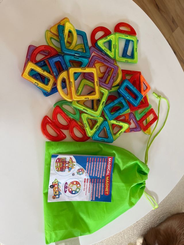 Juego magnético de construcción