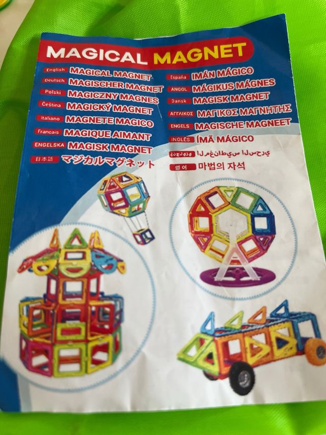 Juego magnético de construcción