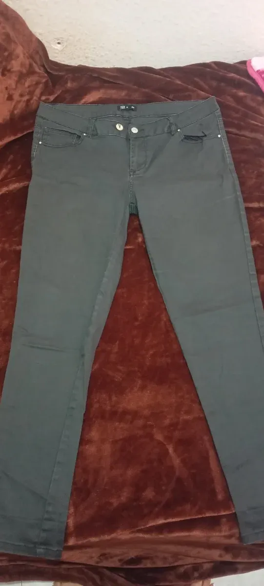 Pantalones grises mujer