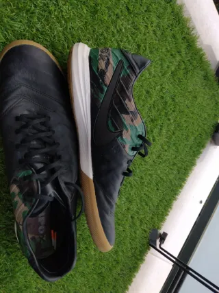 Zapatillas Nike Tiempo Talla 46 Fútbol Sala