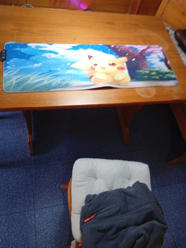 Gaming Cascos Razer, Alfombrilla y Soporte