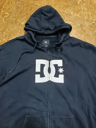 Chaqueta DC Shoes 00s Negra Logo Frontal