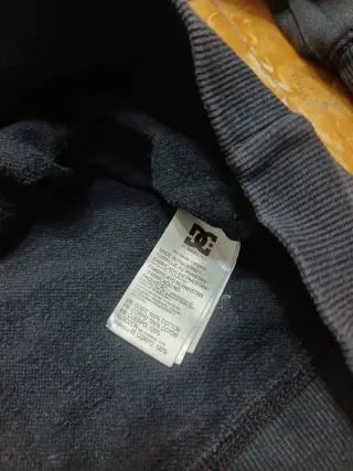 Chaqueta DC Shoes 00s Negra Logo Frontal