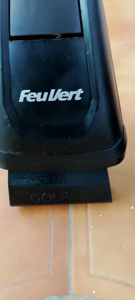 Bacas per auto da golf, modello V