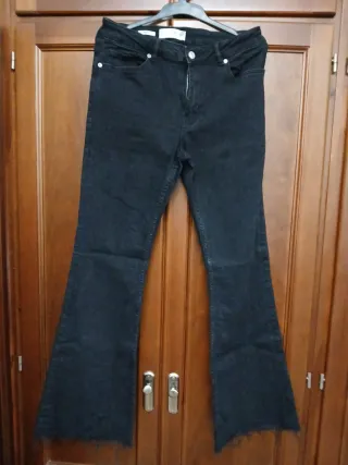 Vaqueros campana Mango Talla 40