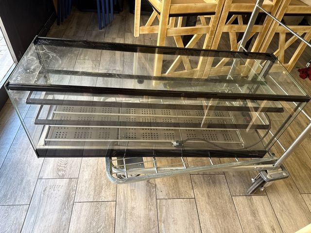 Vitrina Caliente Cristal