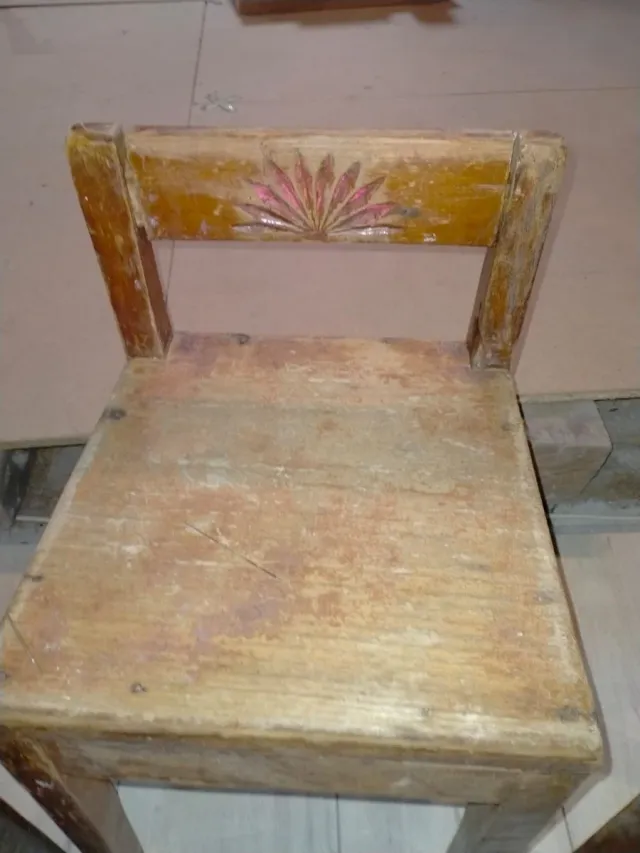 Sillas de madera para restaurar (lote)