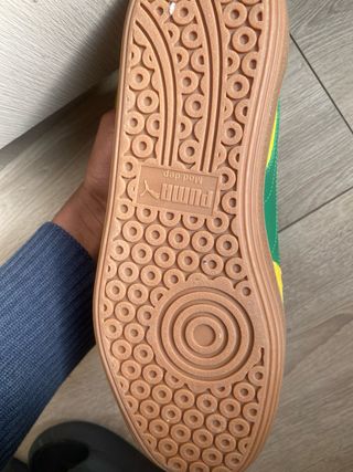 Zapatillas Puma Amarillas y Verdes