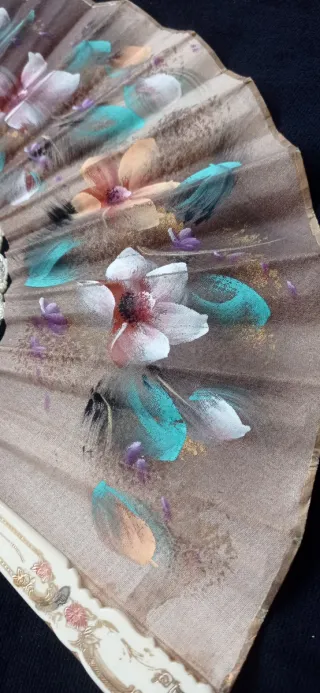 Abanico vintage floral beige multicolor