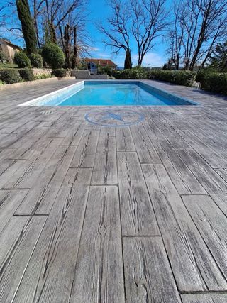 Pavimentos de hormigón decorativos