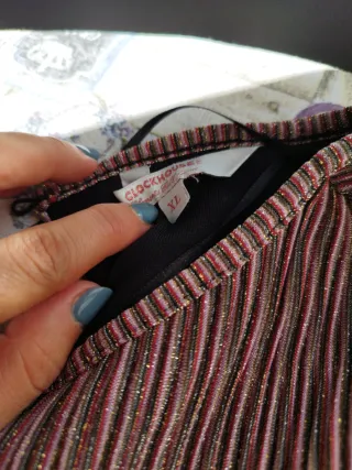 Mono corto mujer dorado y rojo