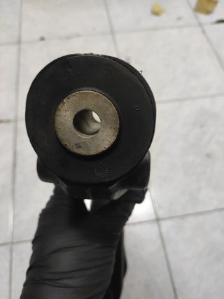 Brazo Suspensión Inferior Delantero Derecho Clase