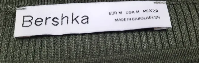 Jersey Bershka verde oliva manga larga