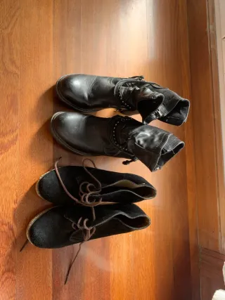 2 pares de botines (tallas 35 y 36)