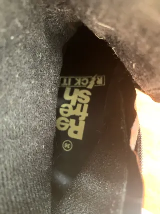 2 pares de botines (tallas 35 y 36)