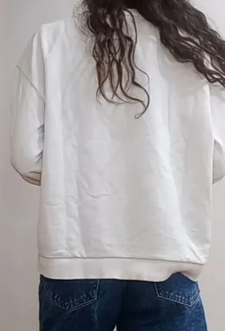 Sudadera Blanca Stradivarius
