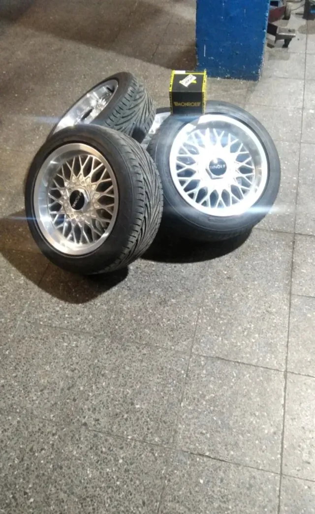 Llantas Ronal LS 15x7.5 4x100 ET25