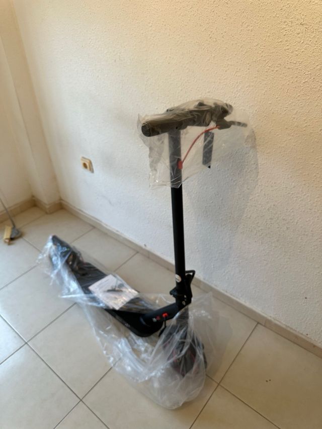 Patinete Eléctrico iScooter i9 sin usar