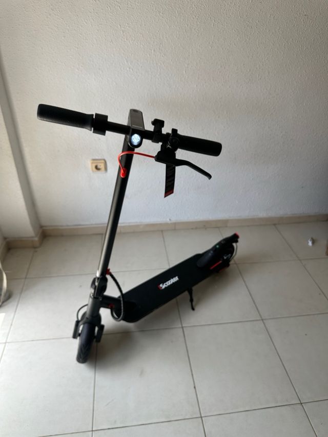 Patinete Eléctrico iScooter i9 sin usar