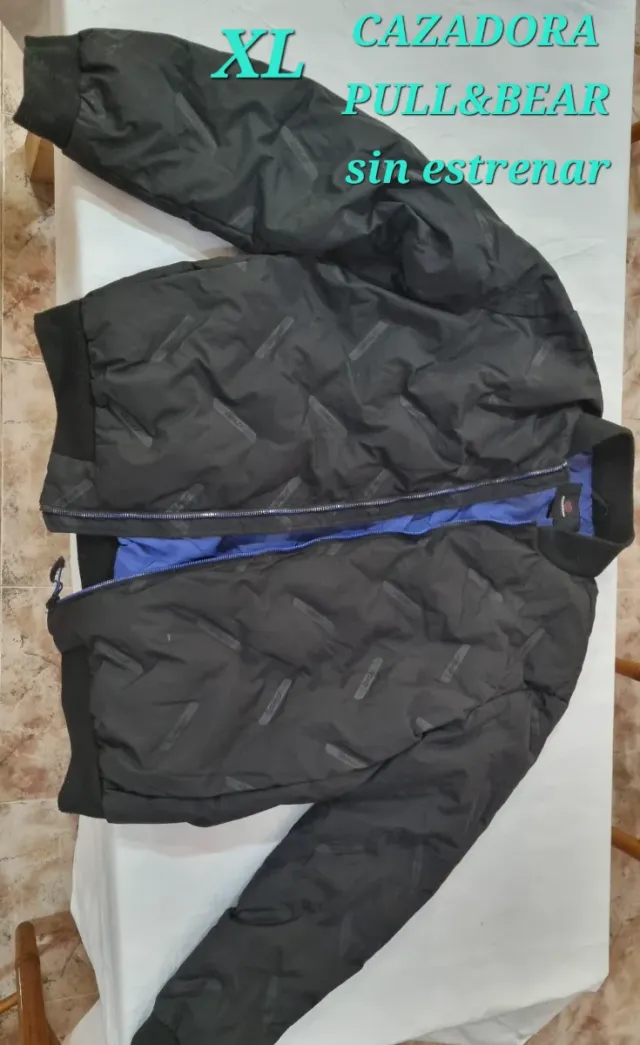 Lote Ropa: Bermudas, Bañadores, Cazadoras